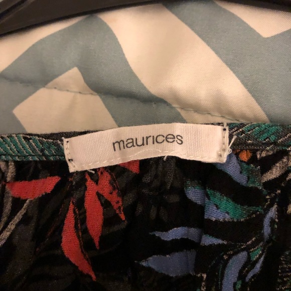 Ruffled shirt - Picture 2 of 2